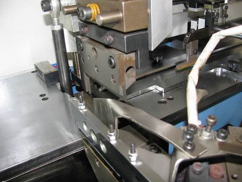 label machine cold blade cutter